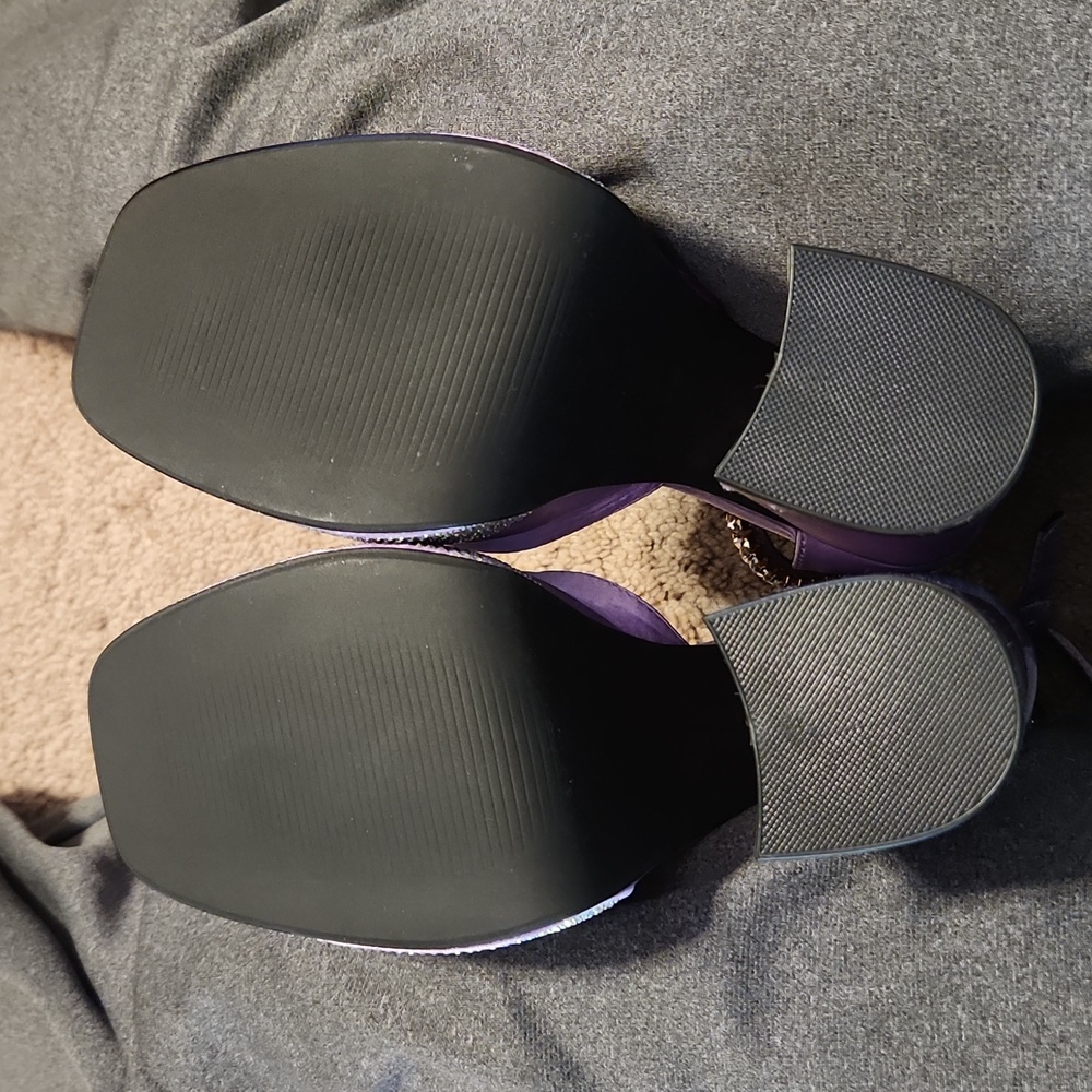 Purple heels - Picture 4 of 6